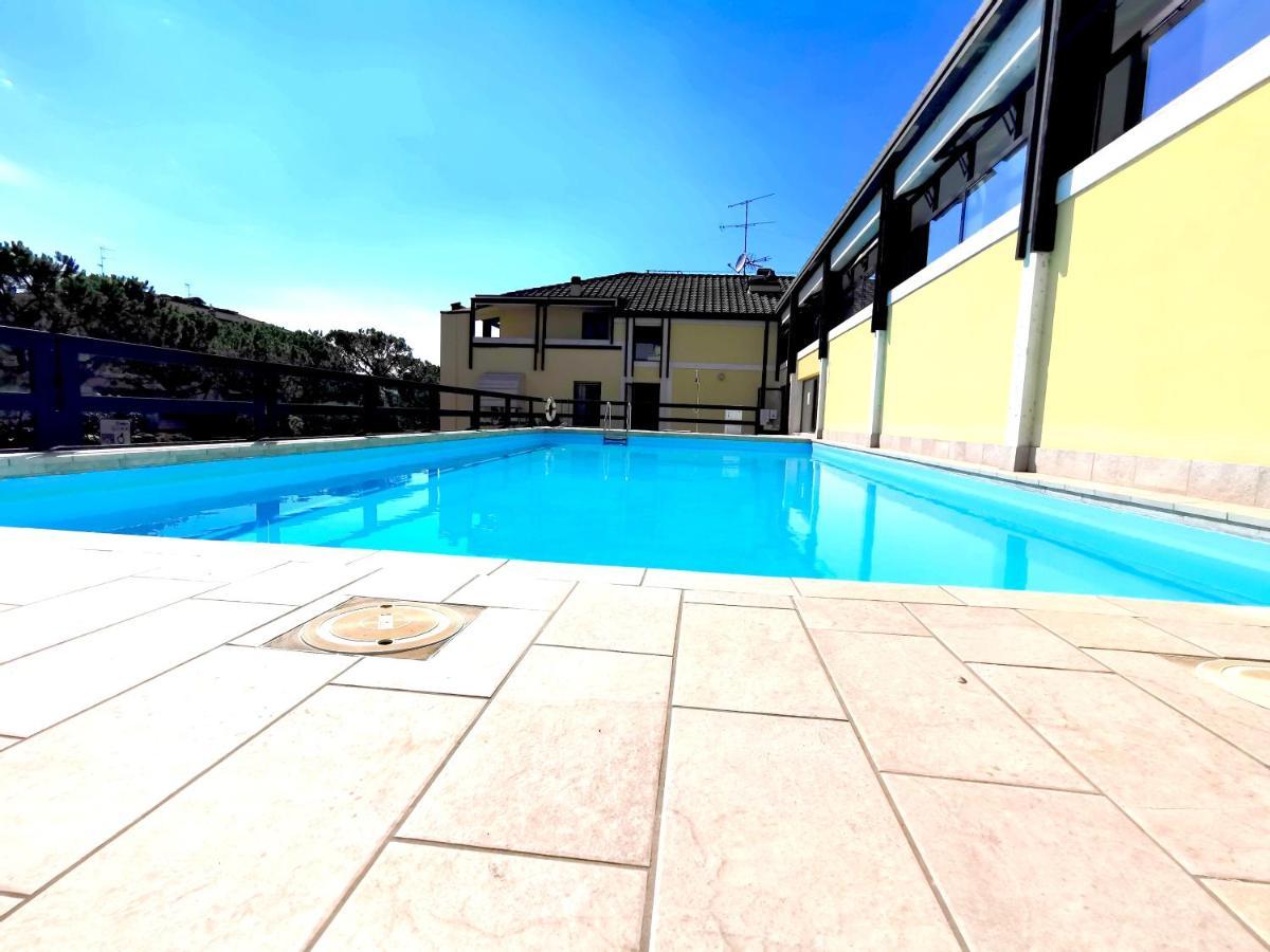 Tra Cielo E Lago - Gerale H&B Desenzano del Garda Dış mekan fotoğraf